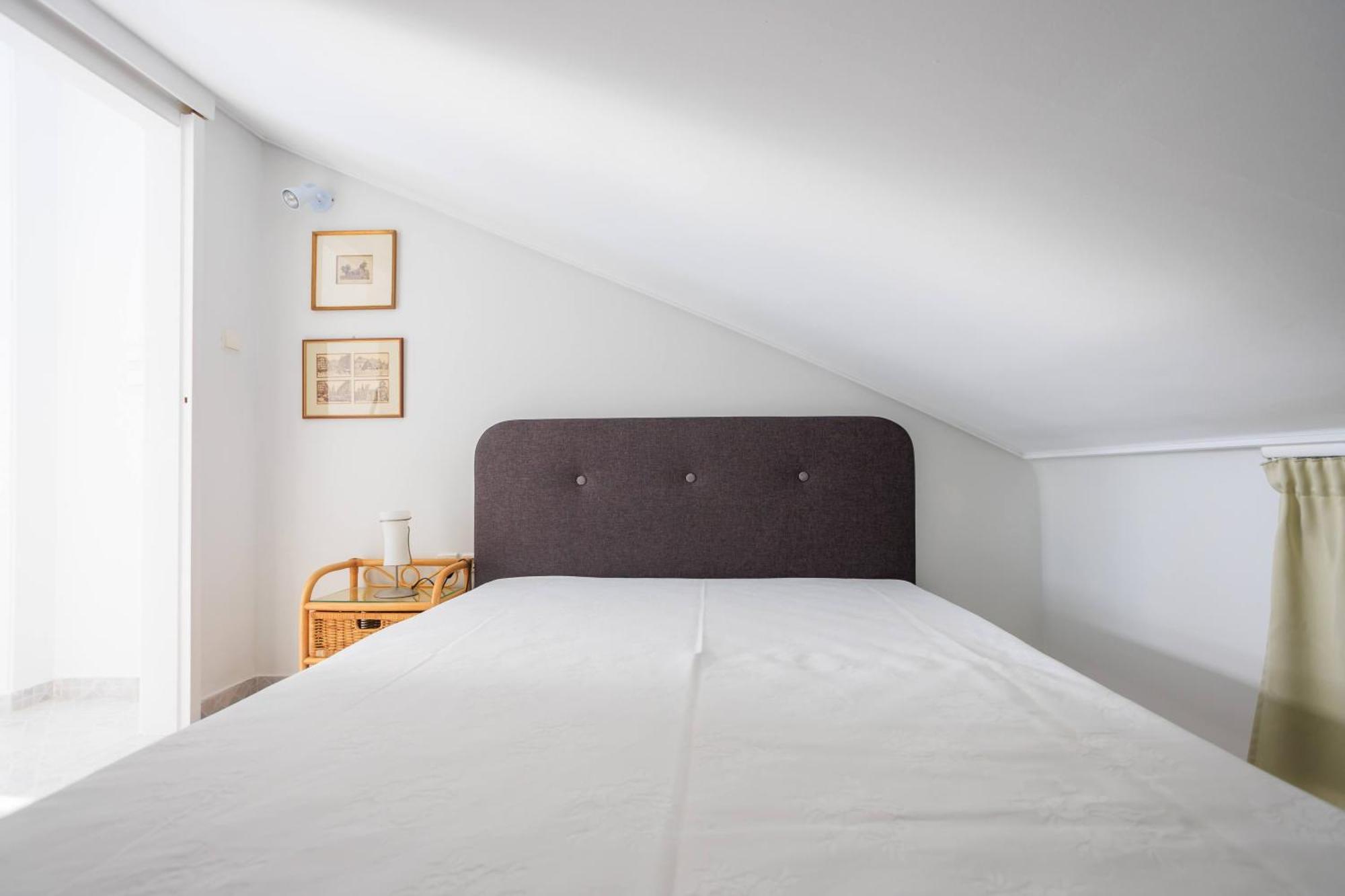 Lagonisi Beach House Kalivia Thorikou Номер фото